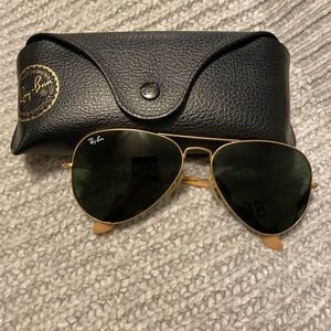 Ray-Ban matte gold aviators. Excellent condition!
